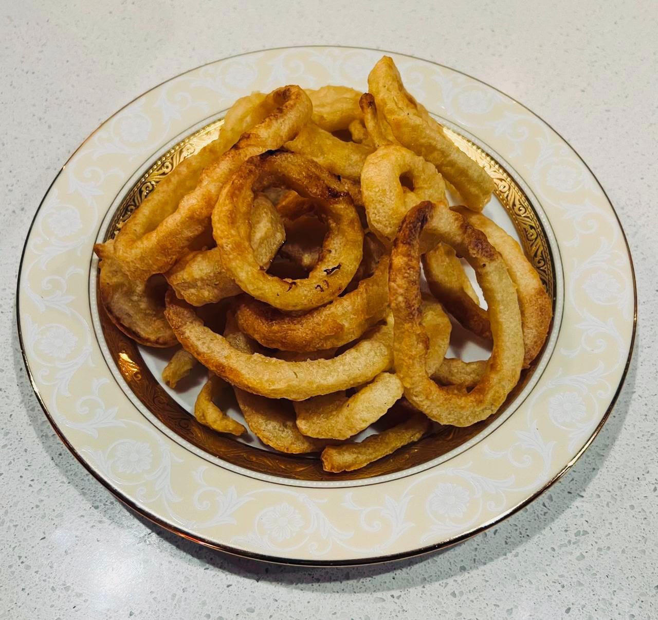 Onion rings 7 dollars